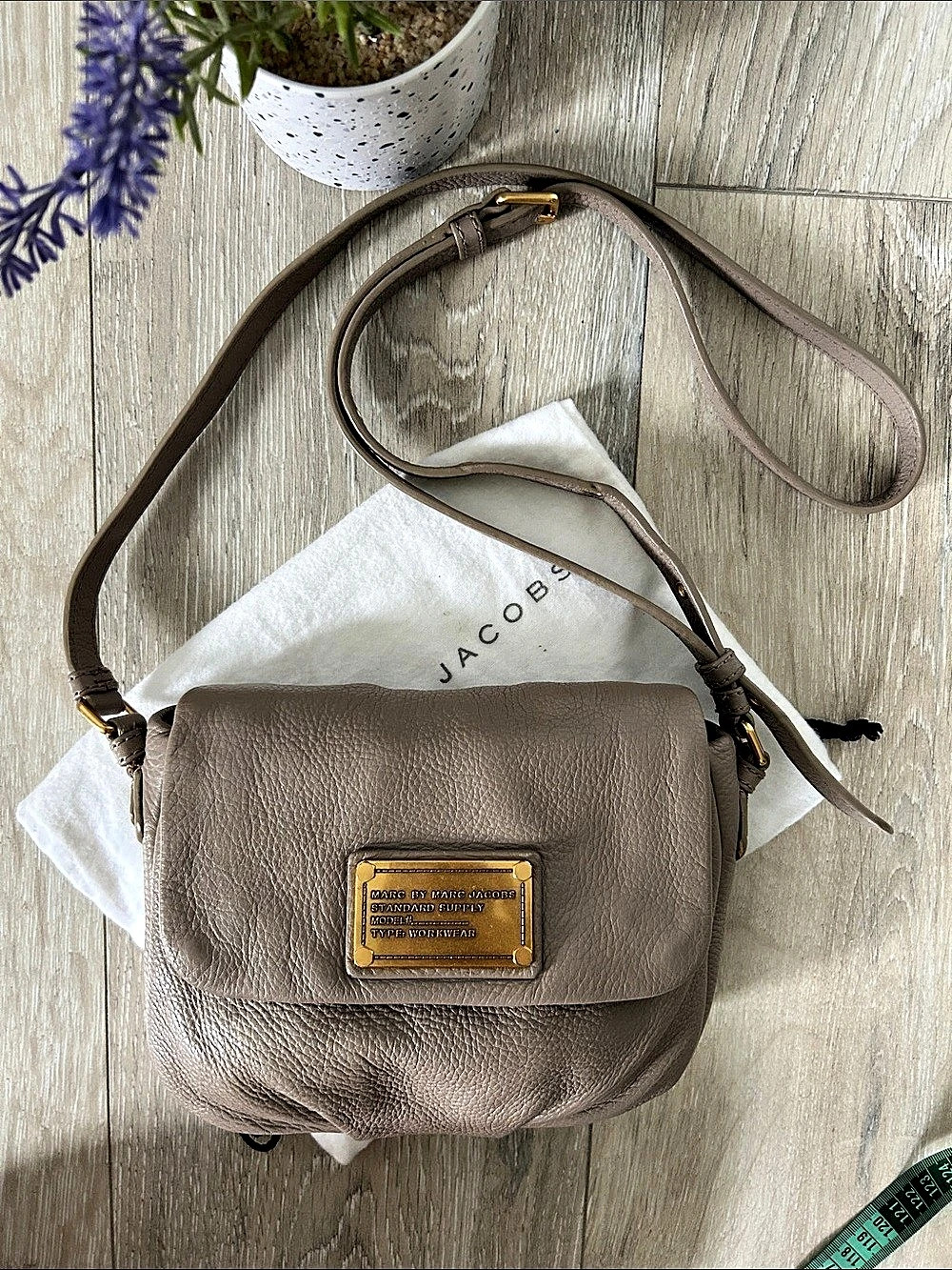 Marc by Marc Jacobs Vintage Classic Q Hillier Hobo Crossbody Bag in Taupe